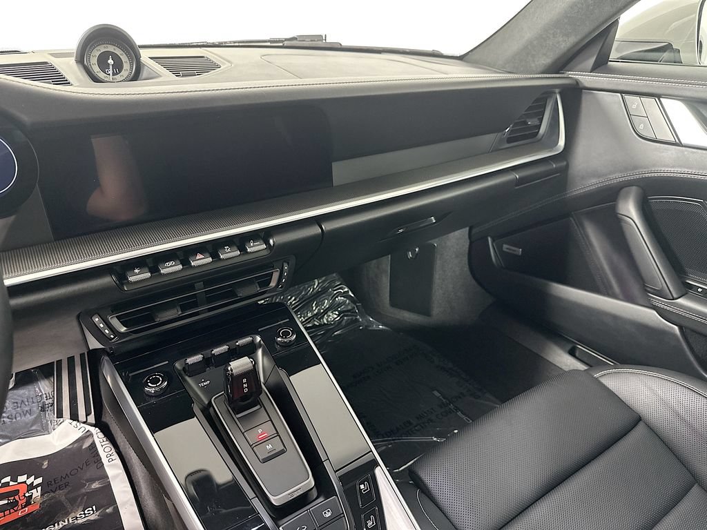 Used 2022 Porsche 911 Turbo S AWD/4WD image 16