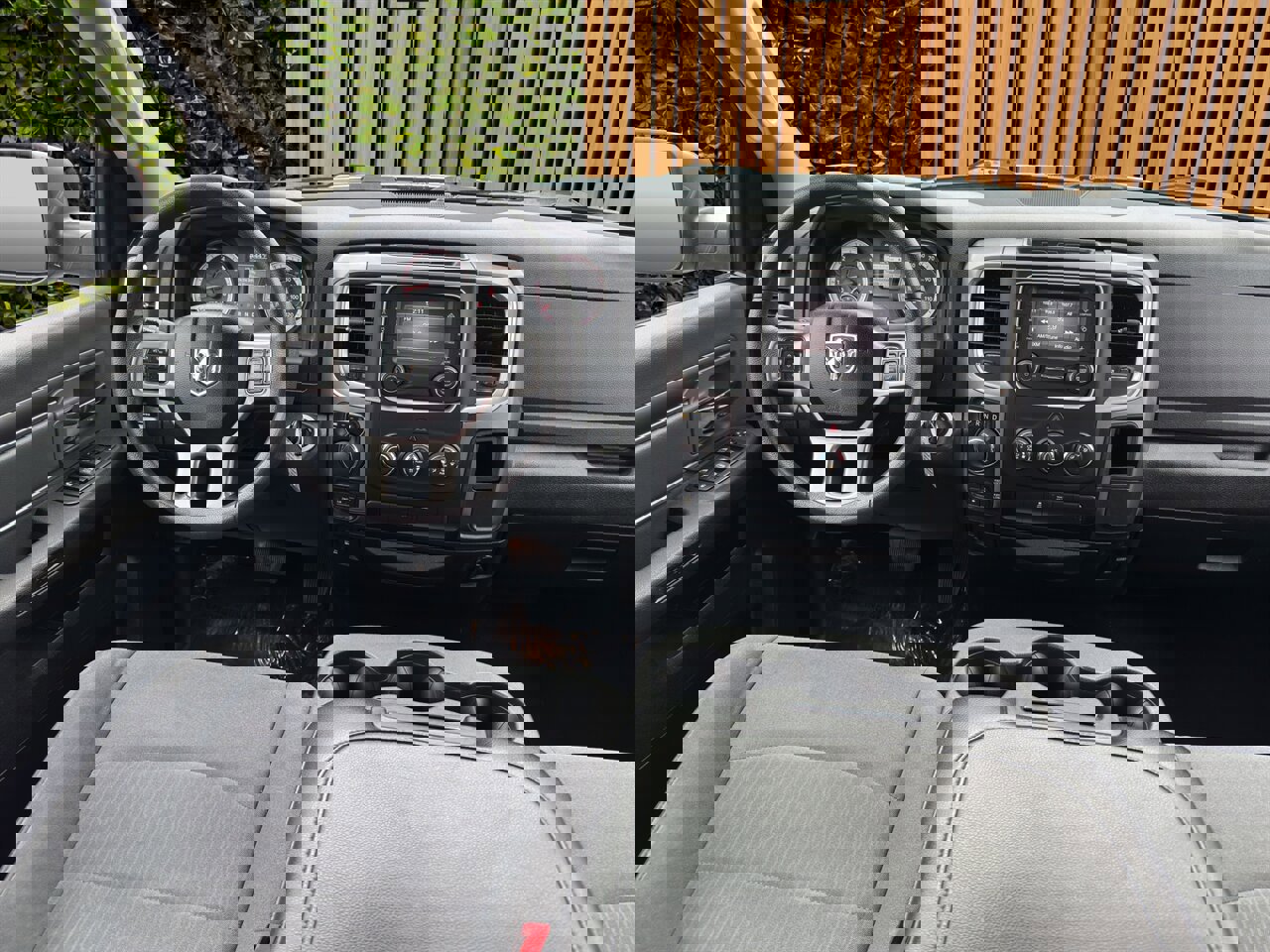 Used 2021 RAM 1500 Classic SLT image 6