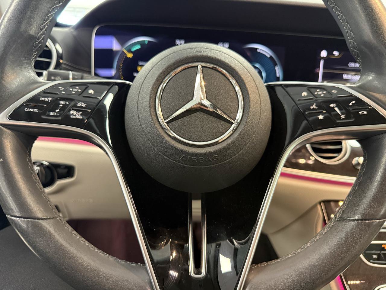 Used 2022 Mercedes-Benz E 350 Sedan w/ Driver Assistance Package image 18
