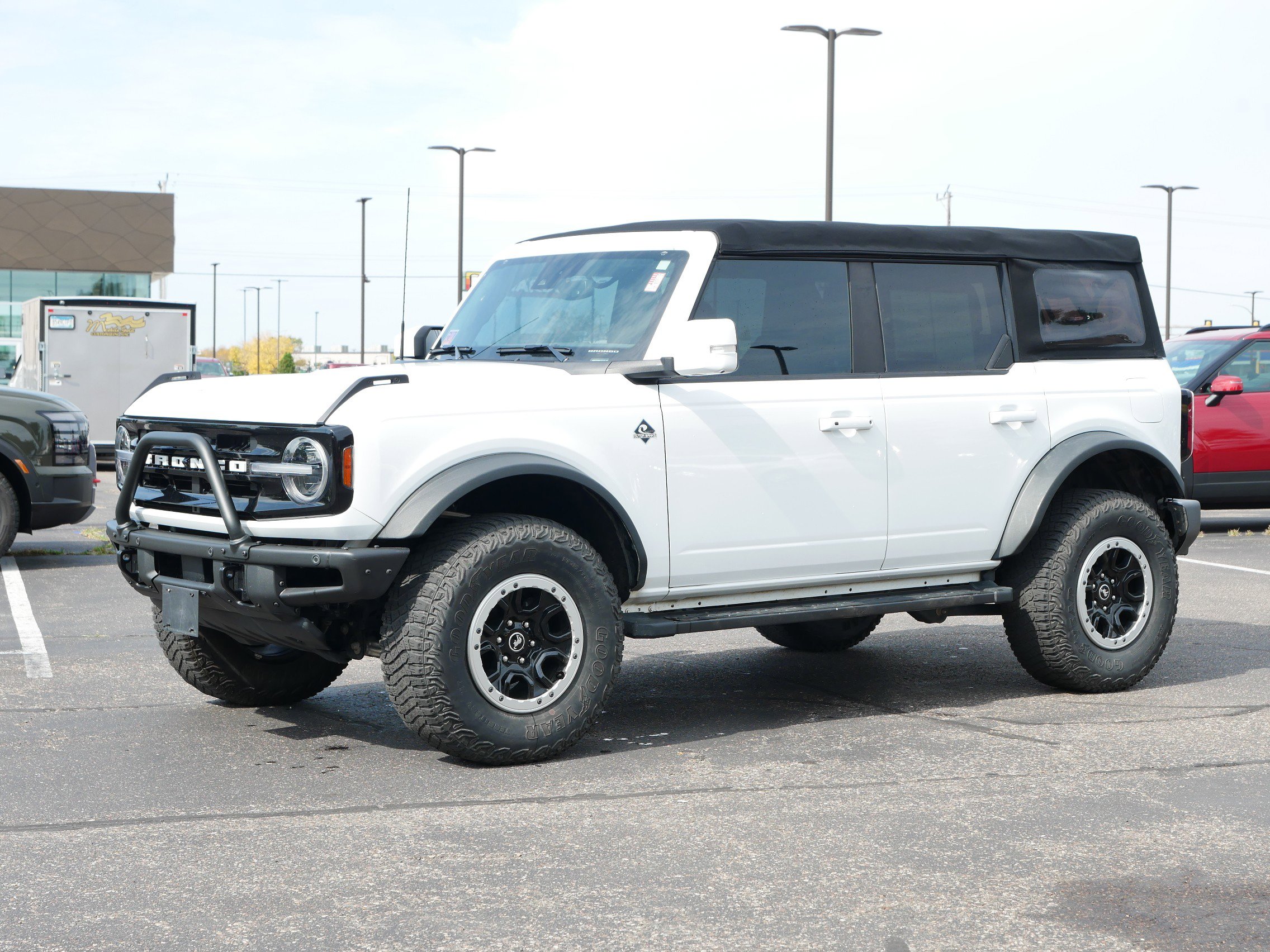 Used 2021 Ford Bronco Outer Banks w/ Sasquatch Package image 1