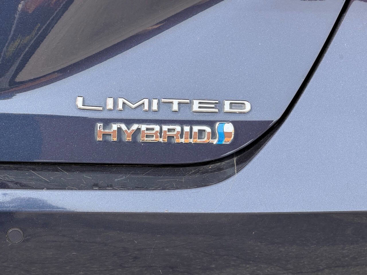 Used 2019 Toyota Avalon Limited image 33