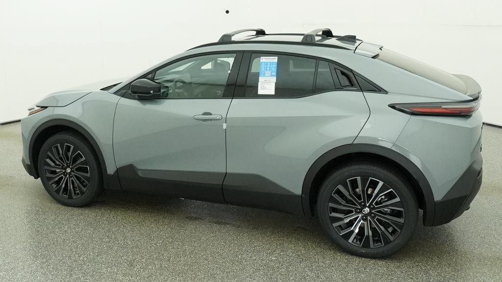 New 2026 Toyota C-HR AWD/4WD image 4