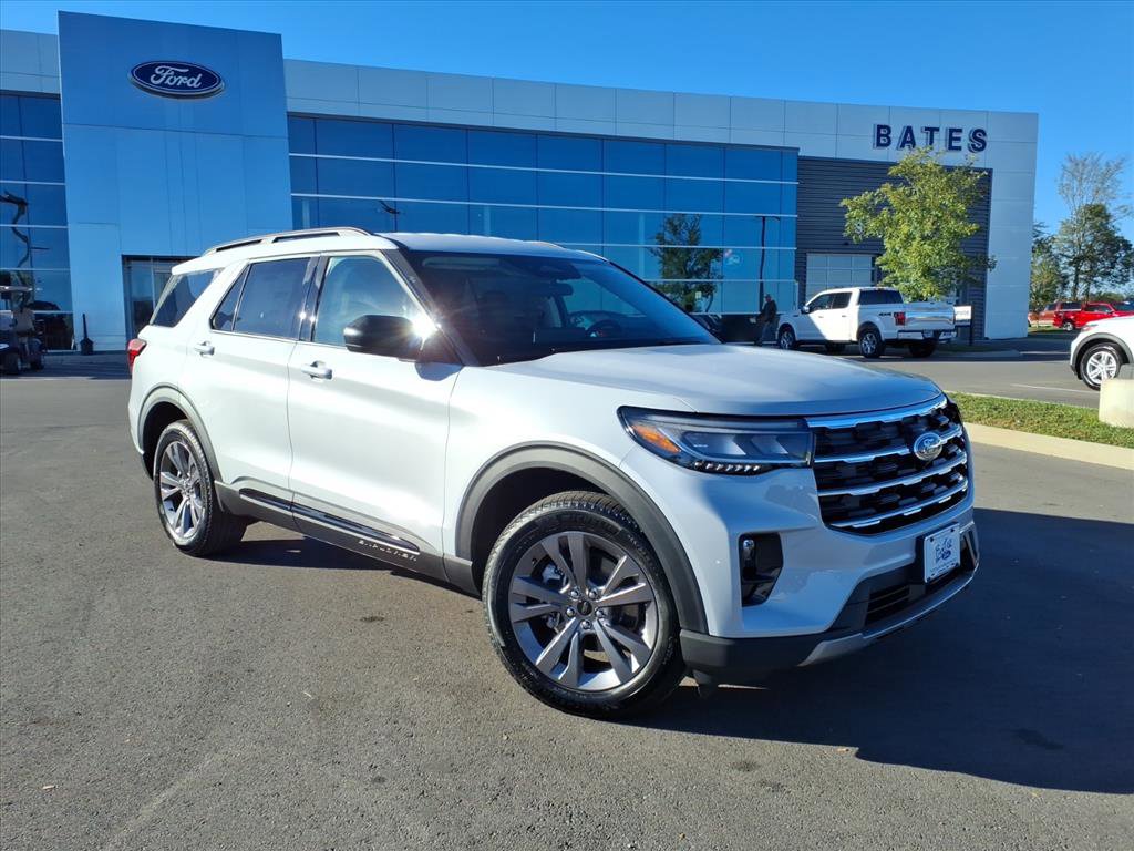 New 2026 Ford Explorer Active image 1