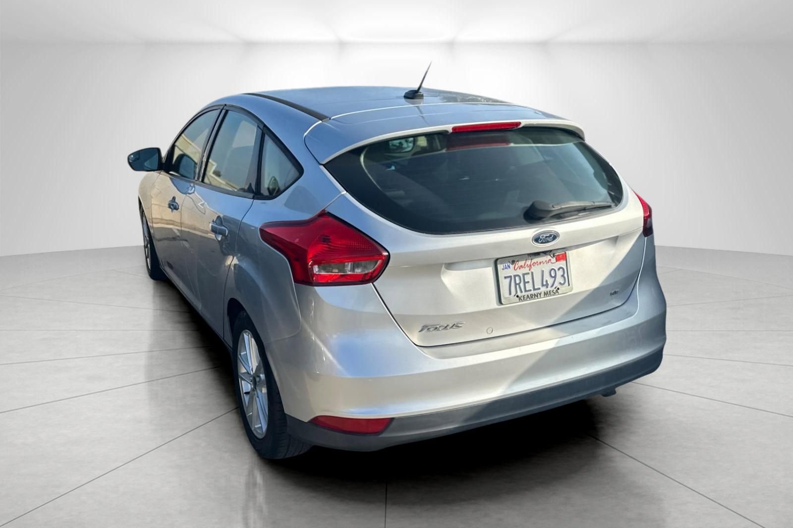 Used 2016 Ford Focus SE image 4