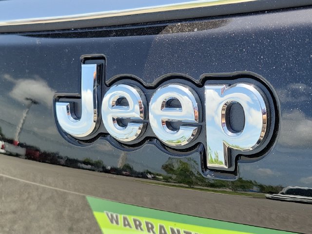 New 2026 Jeep Compass Latitude AWD/4WD image 6