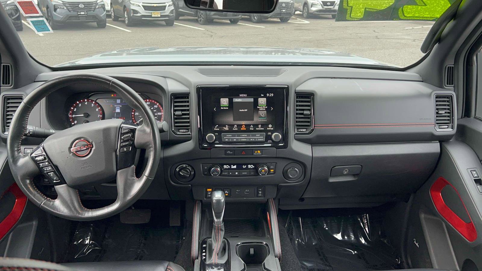 Used 2024 Nissan Frontier PRO-4X w/ Pro Premium Package image 28