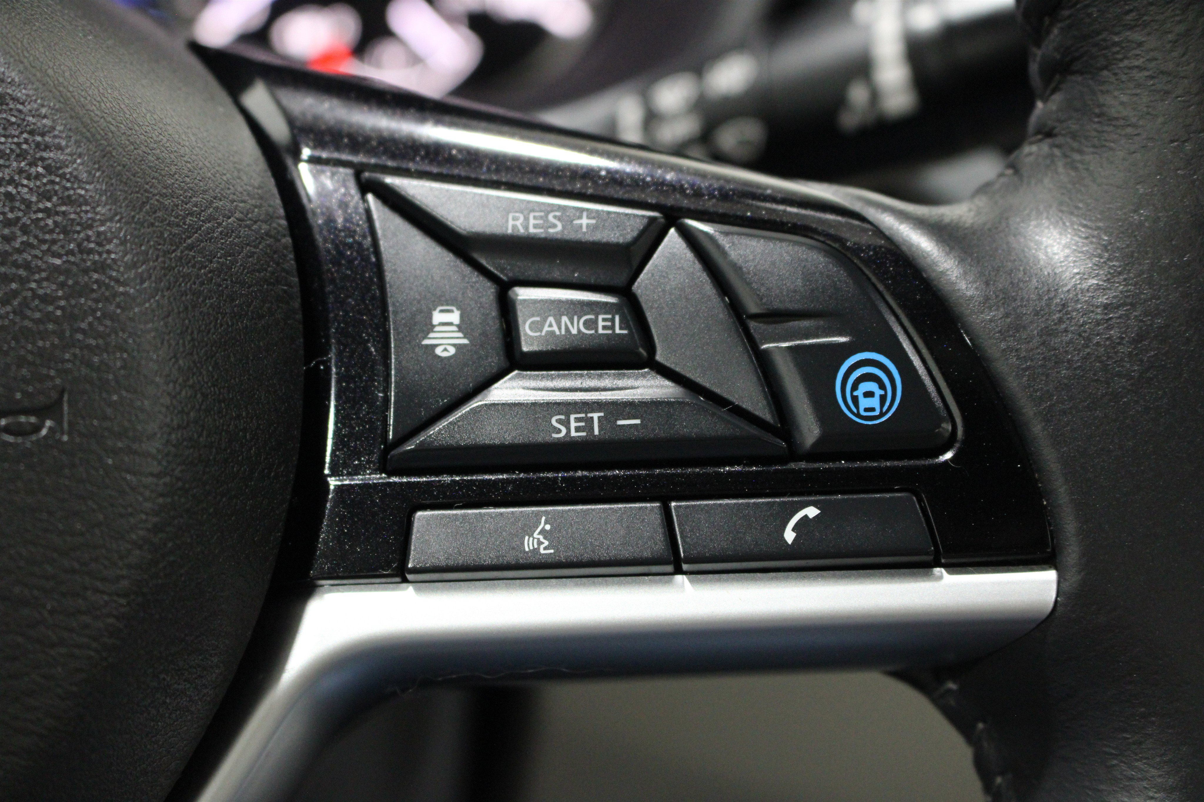 Used 2023 Nissan Altima 2.5 SL FWD image 12