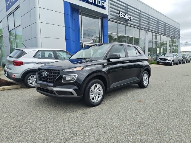 Certified 2026 Hyundai Venue SE FWD image 2