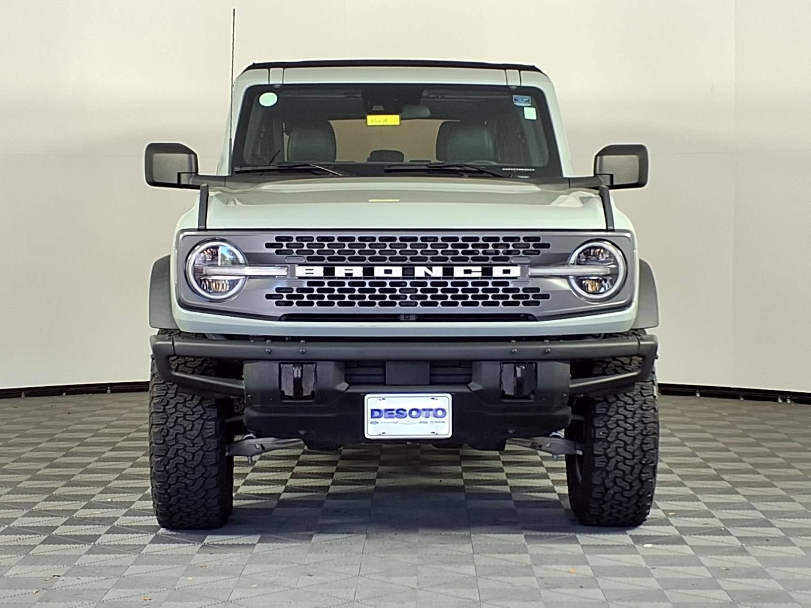 Used 2021 Ford Bronco Badlands AWD/4WD image 2