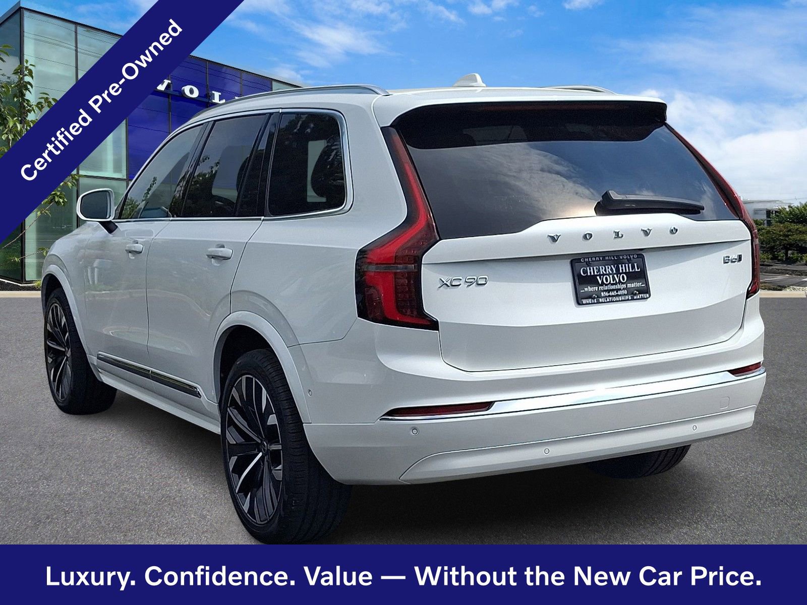 Certified 2025 Volvo XC90 B6 Plus AWD/4WD image 5