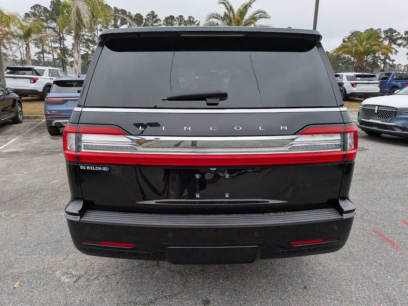 Used 2021 Lincoln Navigator L Reserve image 6