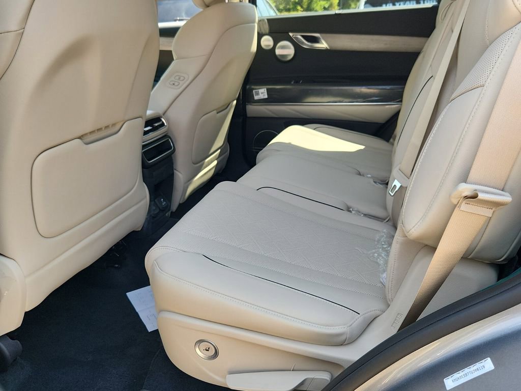 New 2026 Genesis GV80 2.5T Advanced image 7