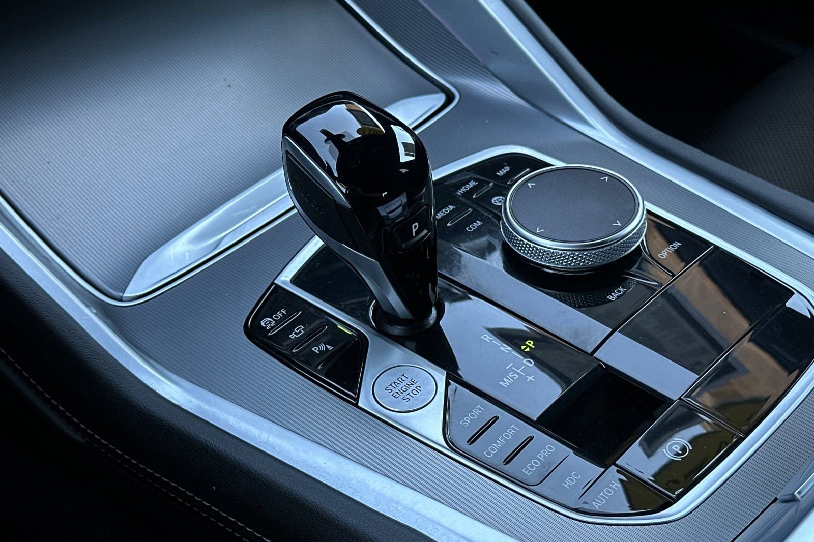 Used 2023 BMW X6 xDrive40i w/ Premium Package image 21