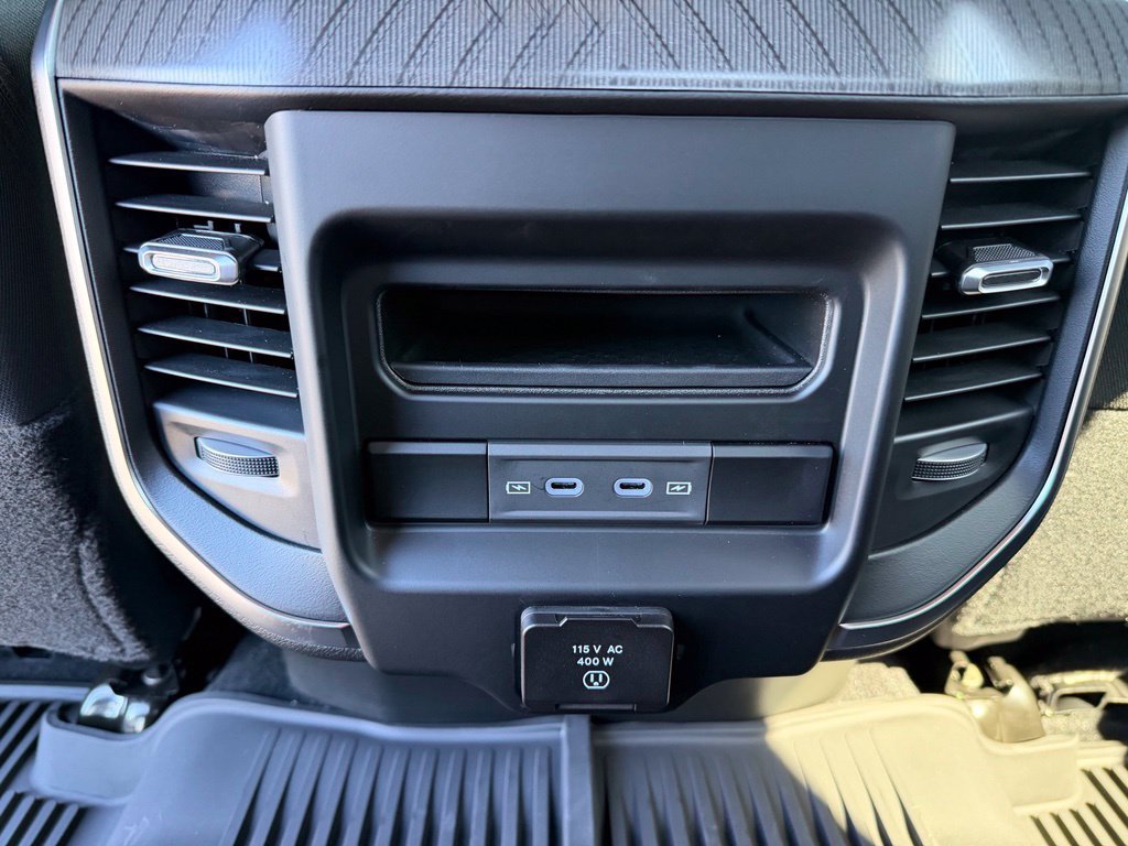 New 2026 RAM 2500 Big Horn AWD/4WD image 20