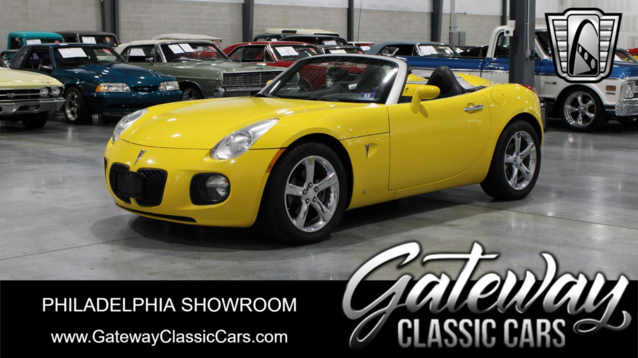 Used 2008 Pontiac Solstice GXP w/ Premium Package