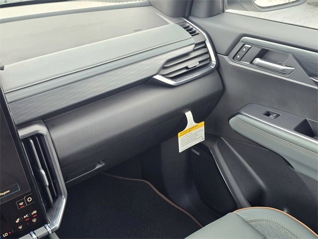 New 2026 GMC Acadia AT4 image 16