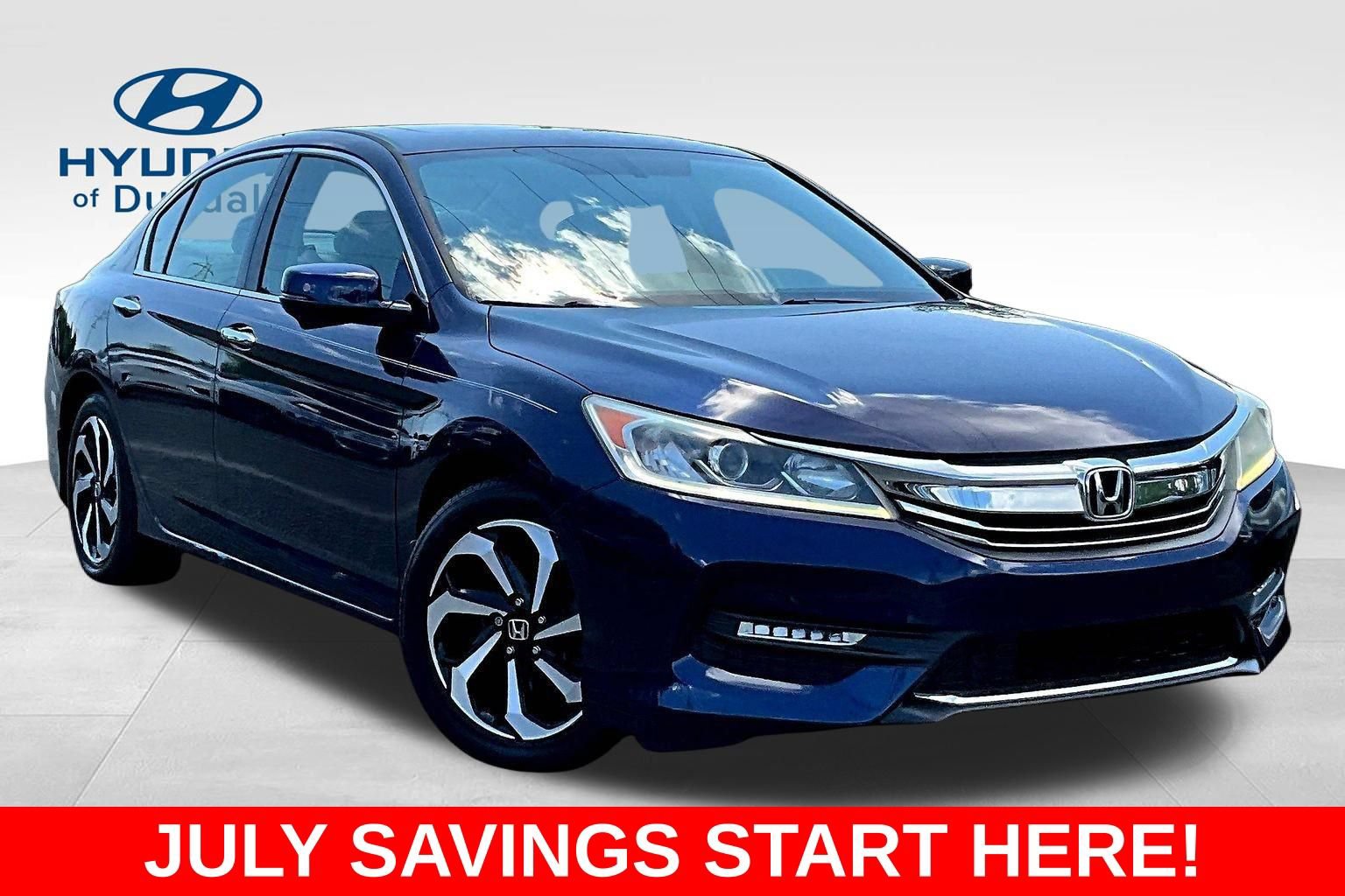 Used 2017 Honda Accord EX-L image 2
