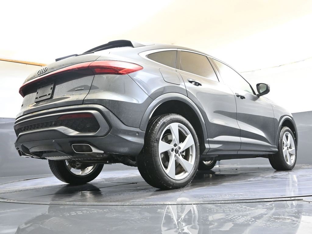 New 2025 Audi Q5 Premium Plus image 38