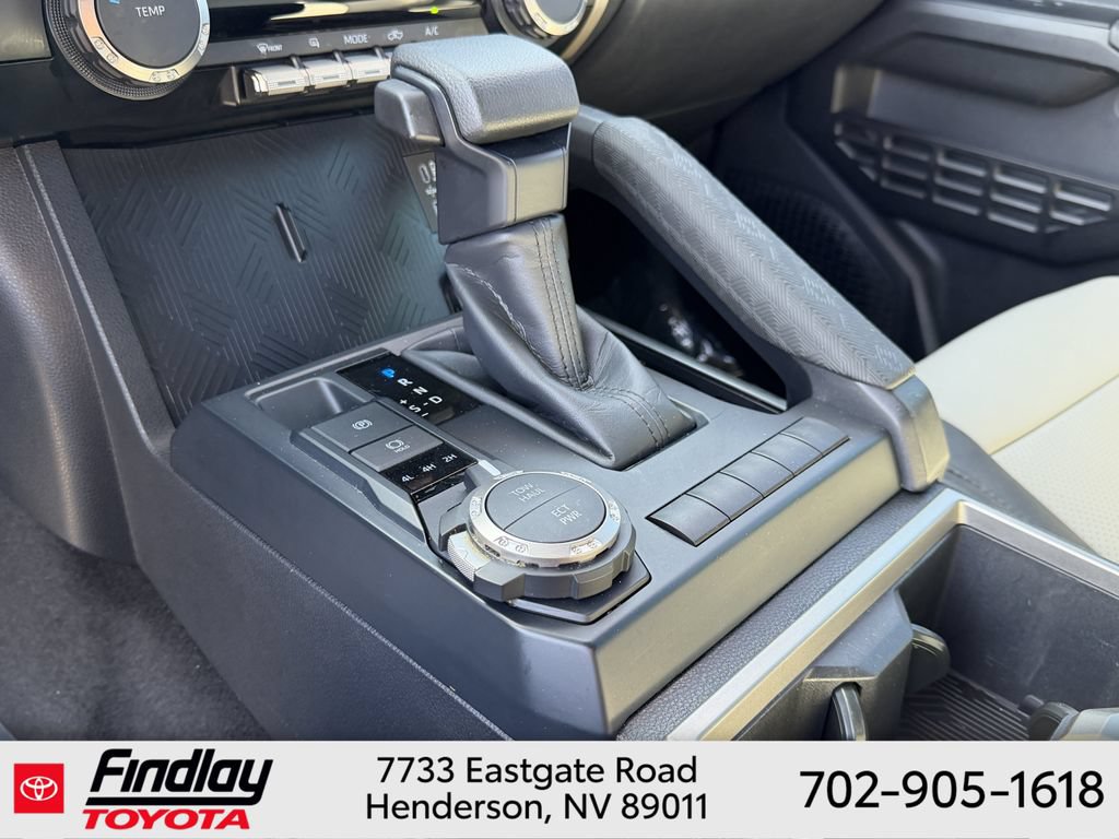Certified 2024 Toyota Tacoma SR5 AWD/4WD image 9