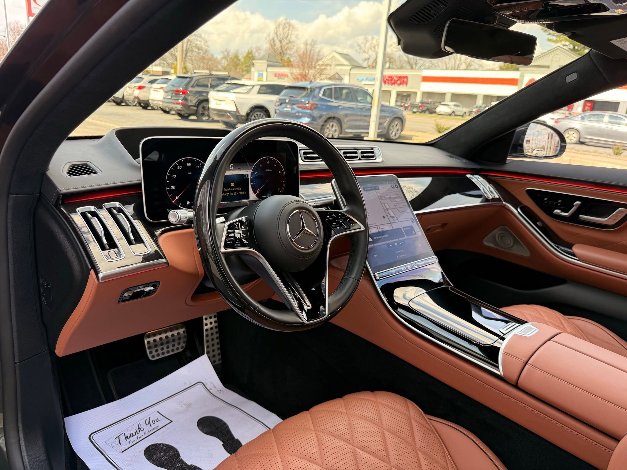 Used 2022 Mercedes-Benz S 580 4MATIC Sedan w/ AMG Line Package image 46