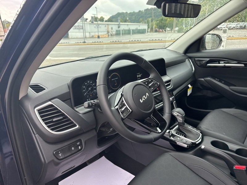New 2026 Kia Seltos EX w/ EX Sunroof Package image 25