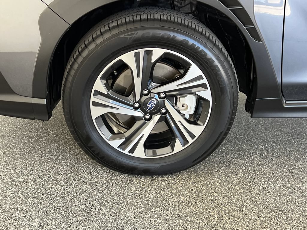 Used 2025 Subaru Crosstrek 2.5i Premium AWD/4WD image 28