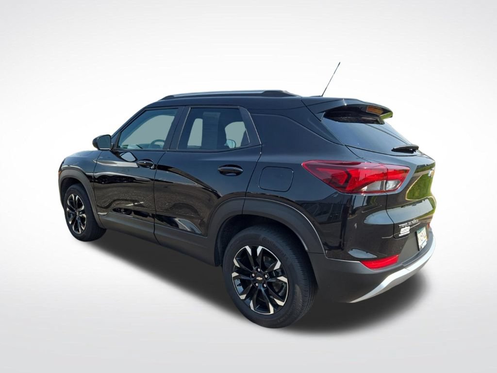 Used 2023 Chevrolet TrailBlazer LT w/ Convenience Package FWD image 6