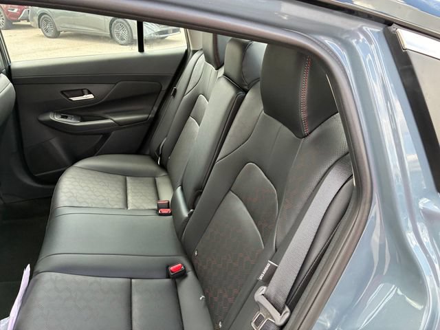 New 2026 Nissan Sentra SR w/ SR Premium Package FWD image 28
