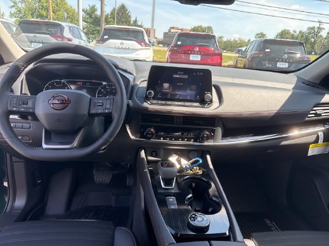 New 2026 Nissan Rogue SV w/ Rock Creek Premium Package AWD/4WD image 15