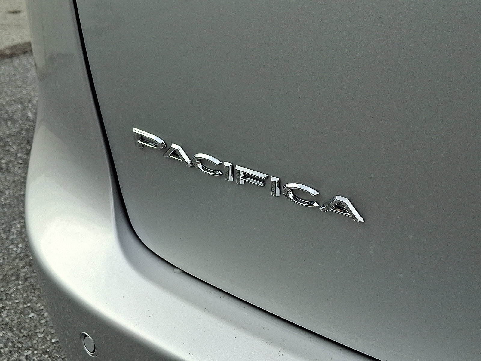 New 2026 Chrysler Pacifica Select image 5