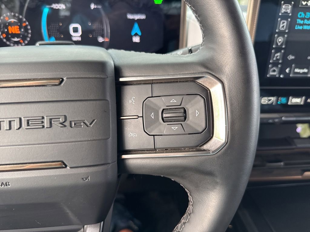 Used 2024 GMC Hummer EV 3X AWD/4WD image 41