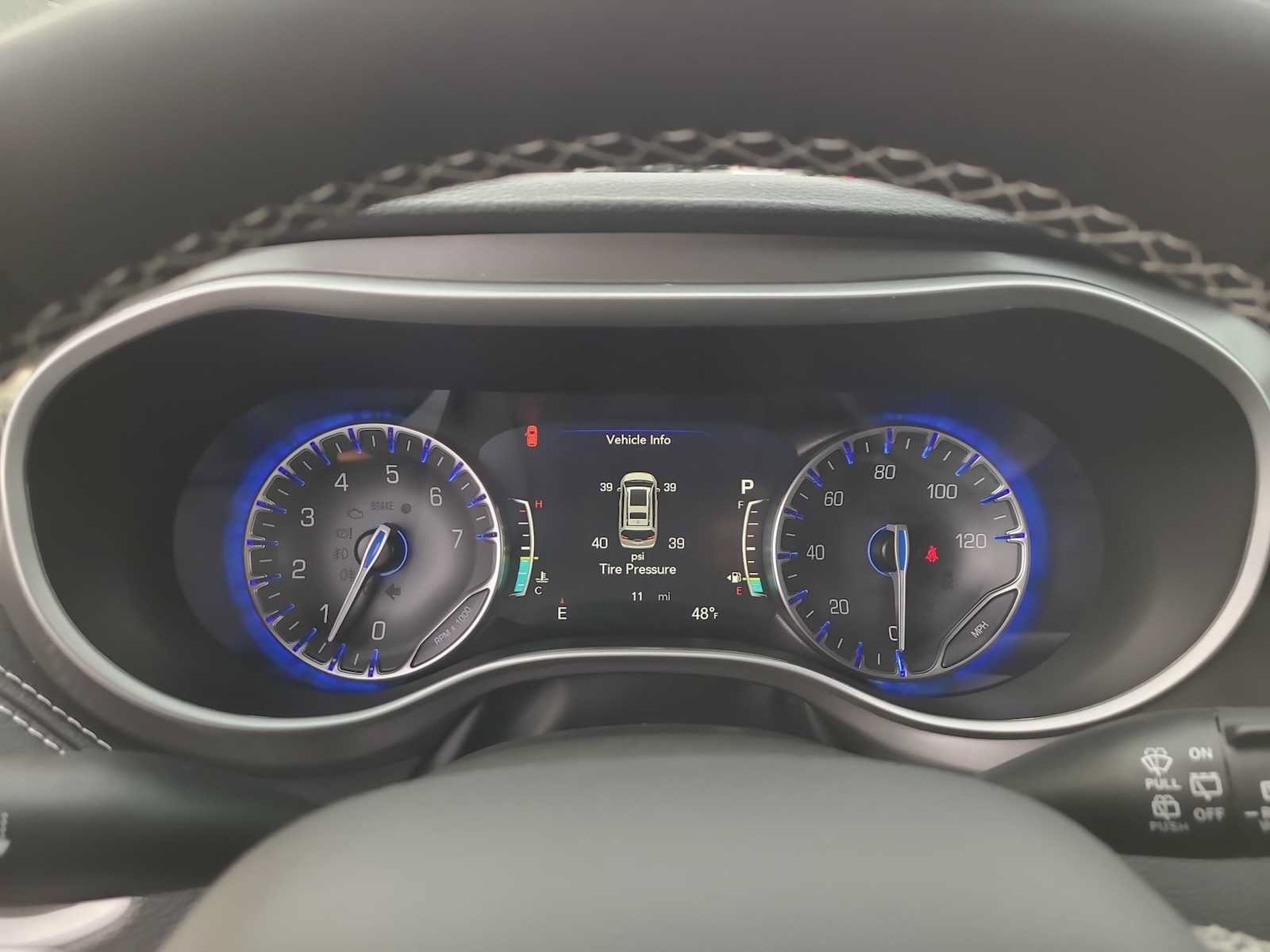 New 2026 Chrysler Pacifica Select w/ S Appearance Package FWD image 26