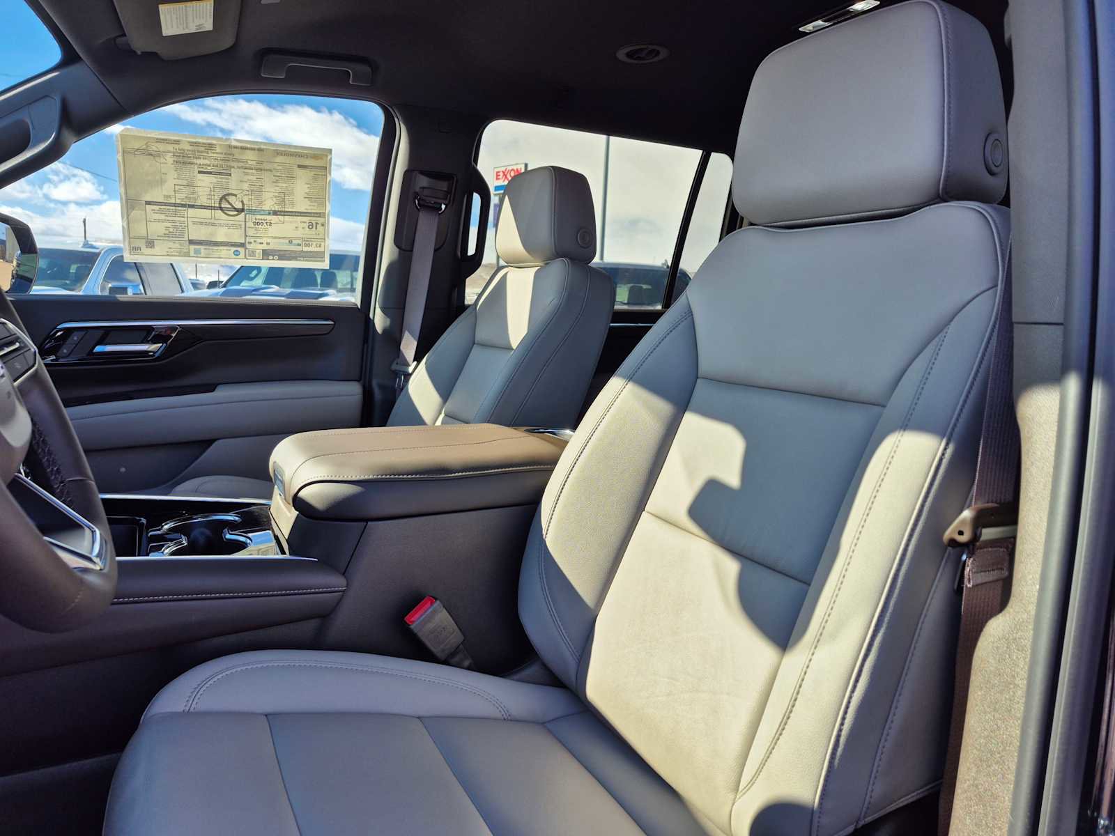 New 2026 Chevrolet Suburban LT w/ Comfort Package image 22