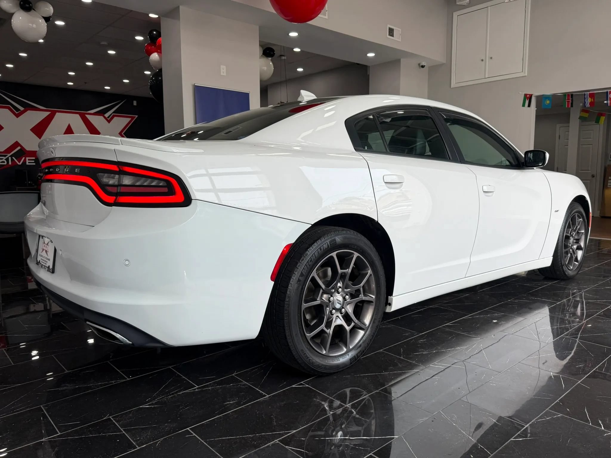Used 2018 Dodge Charger GT AWD/4WD image 6
