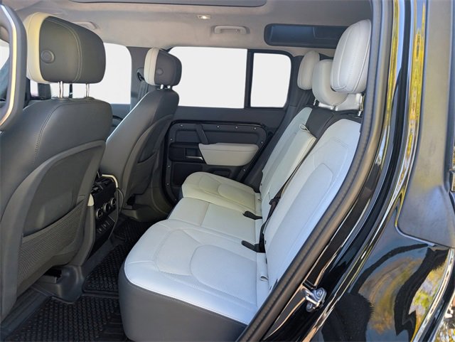 New 2025 Land Rover Defender 110 V8 image 6