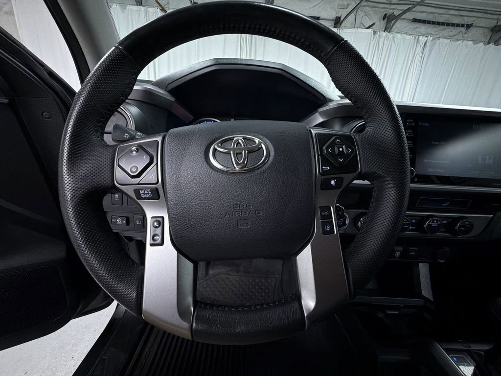 Certified 2023 Toyota Tacoma SR5 w/ Black Out Package (TMS) AWD/4WD image 10