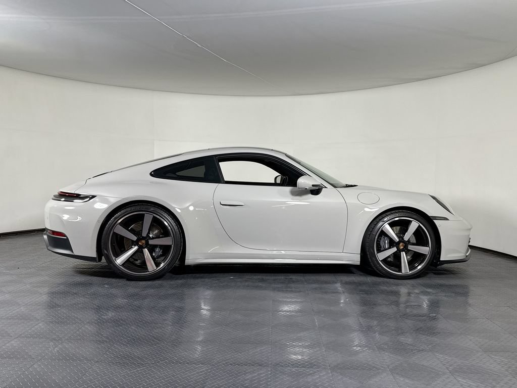 Certified 2025 Porsche 911 Carrera RWD image 8