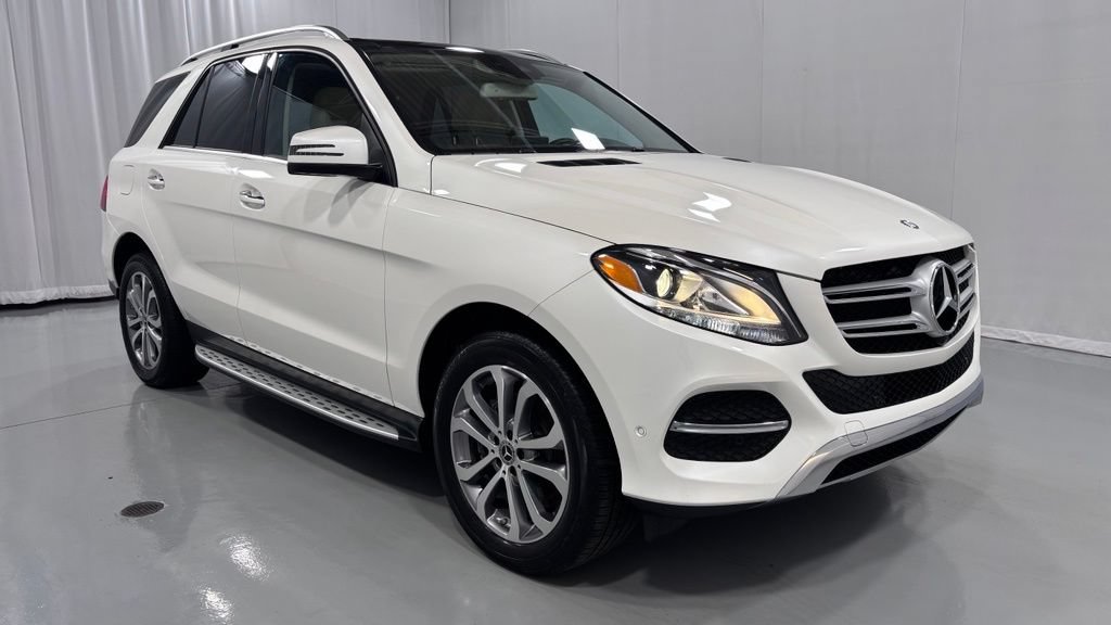 Used 2017 Mercedes-Benz GLE 350 4MATIC image 4