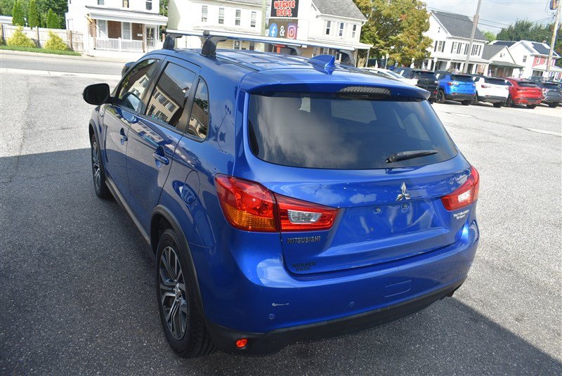 Used 2017 Mitsubishi Outlander Sport ES FWD image 6