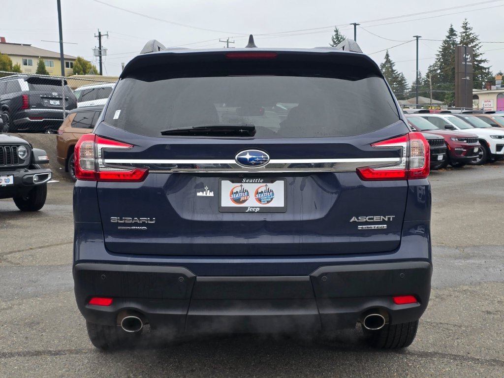 Used 2023 Subaru Ascent Limited w/ Technology Package AWD/4WD image 7