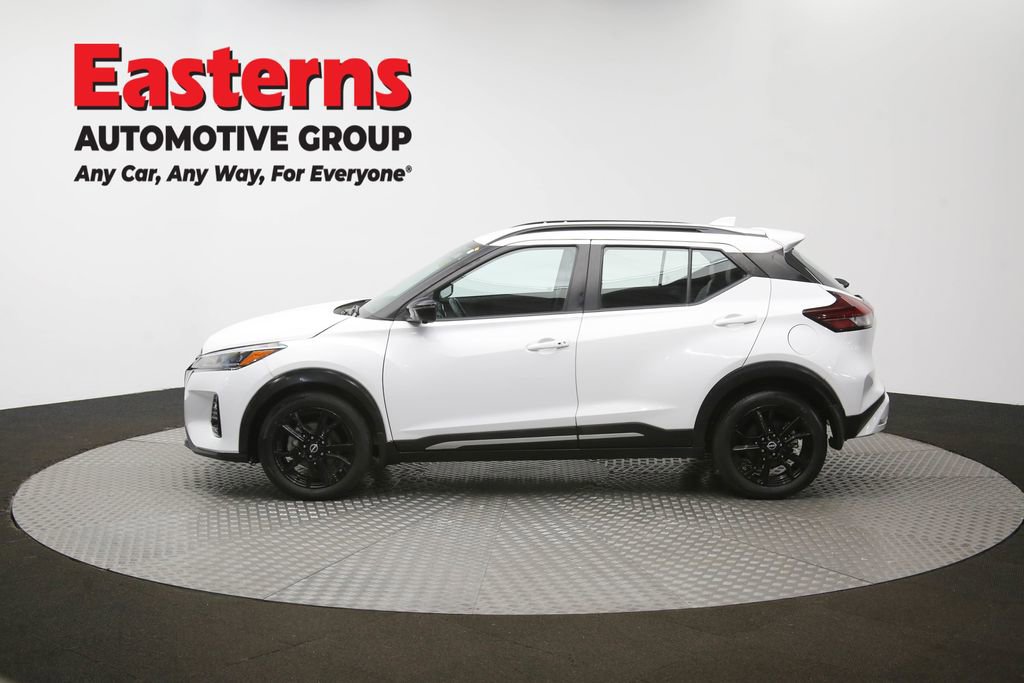 Used 2023 Nissan Kicks SR w/ SR Premium Package image 61