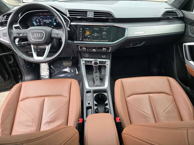 Certified 2023 Audi Q3 2.0T Premium Plus w/ Premium Plus Package AWD/4WD image 18