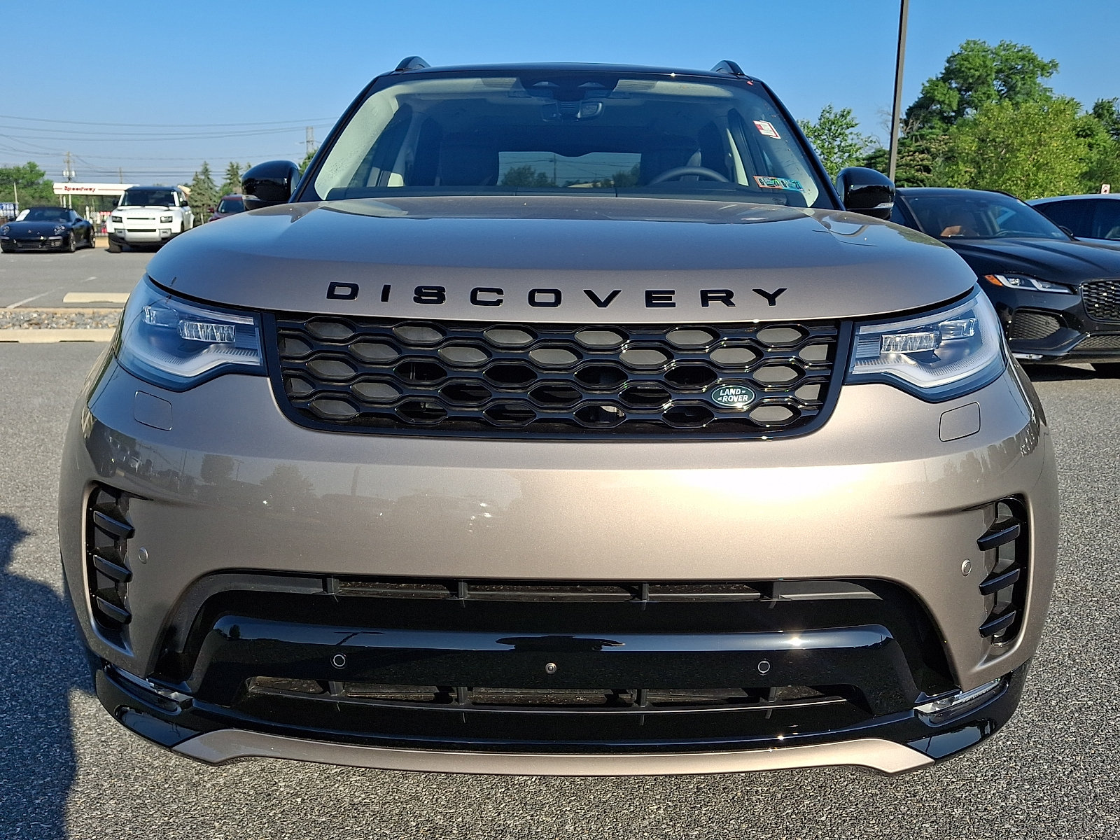 New 2026 Land Rover Discovery Dynamic SE AWD/4WD image 8