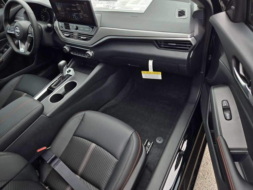 New 2026 Nissan Altima 2.5 SR FWD image 7