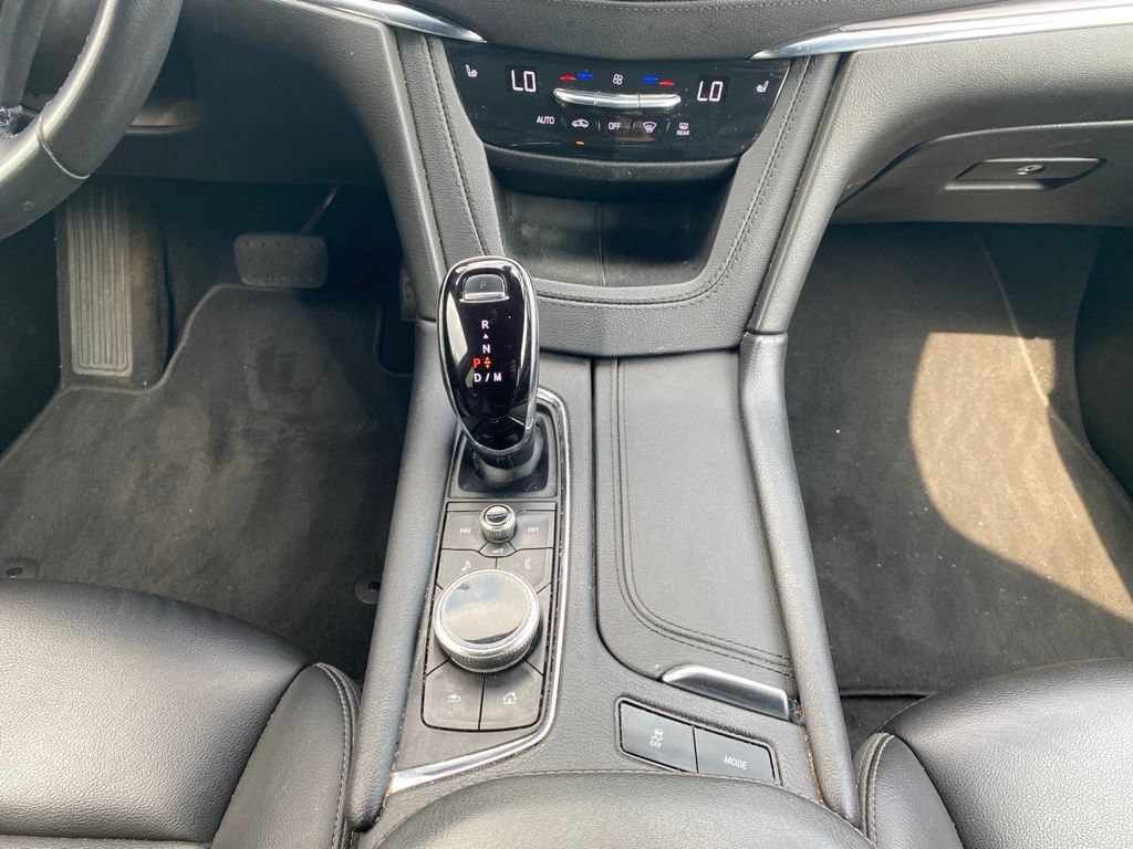 Used 2023 Cadillac XT5 Luxury FWD image 10