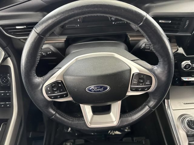 Used 2023 Ford Explorer Limited w/ Limited Technology Package AWD/4WD image 25