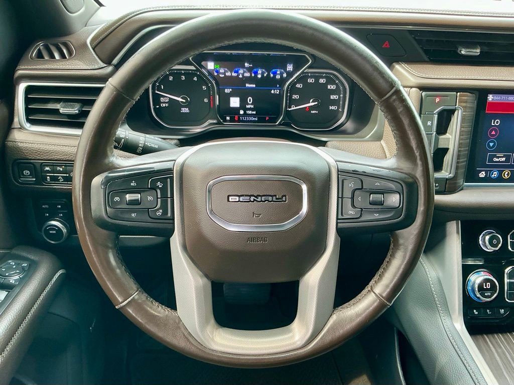Used 2021 GMC Yukon XL Denali w/ Denali Premium Package AWD/4WD image 38