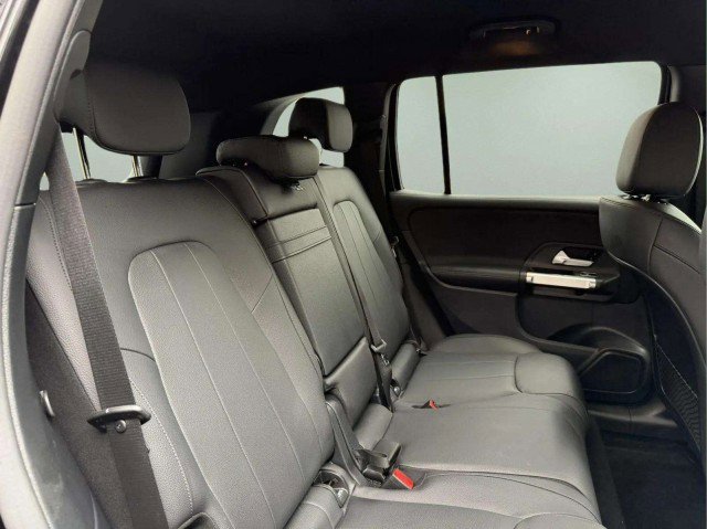 Certified 2022 Mercedes-Benz GLB 250 4MATIC image 25