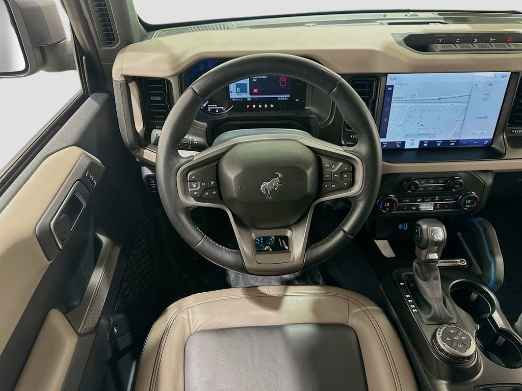 Used 2023 Ford Bronco Wildtrak image 22
