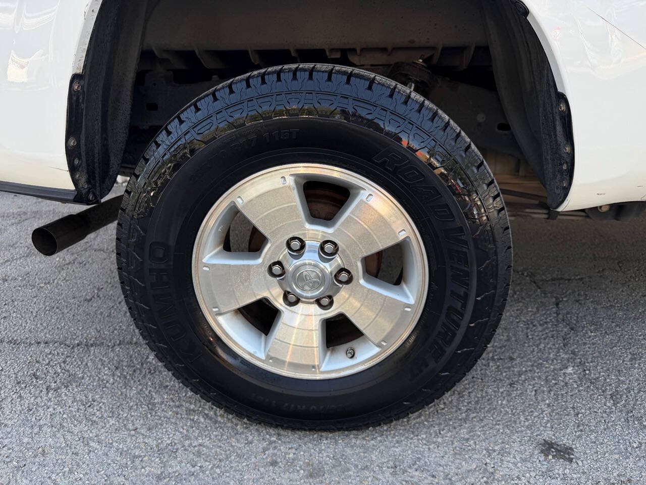 Used 2020 Toyota Tacoma SR RWD image 27